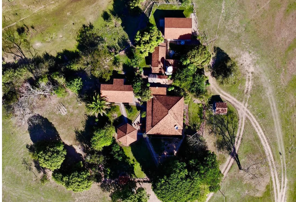 Fazenda onde avião caiu em MS fica em área de difícil acesso e foi cenário da novela Pantanal
