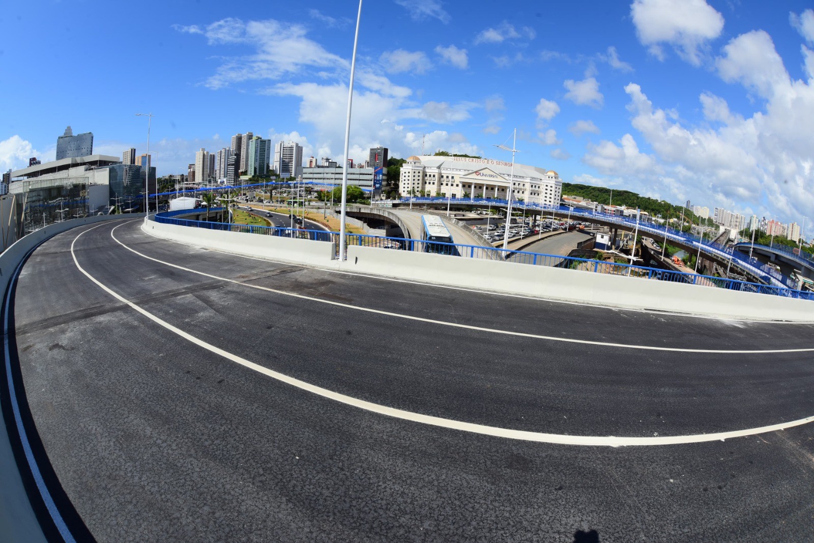 Viaduto José Linhares é inaugurado na região do Iguatemi, em Salvador