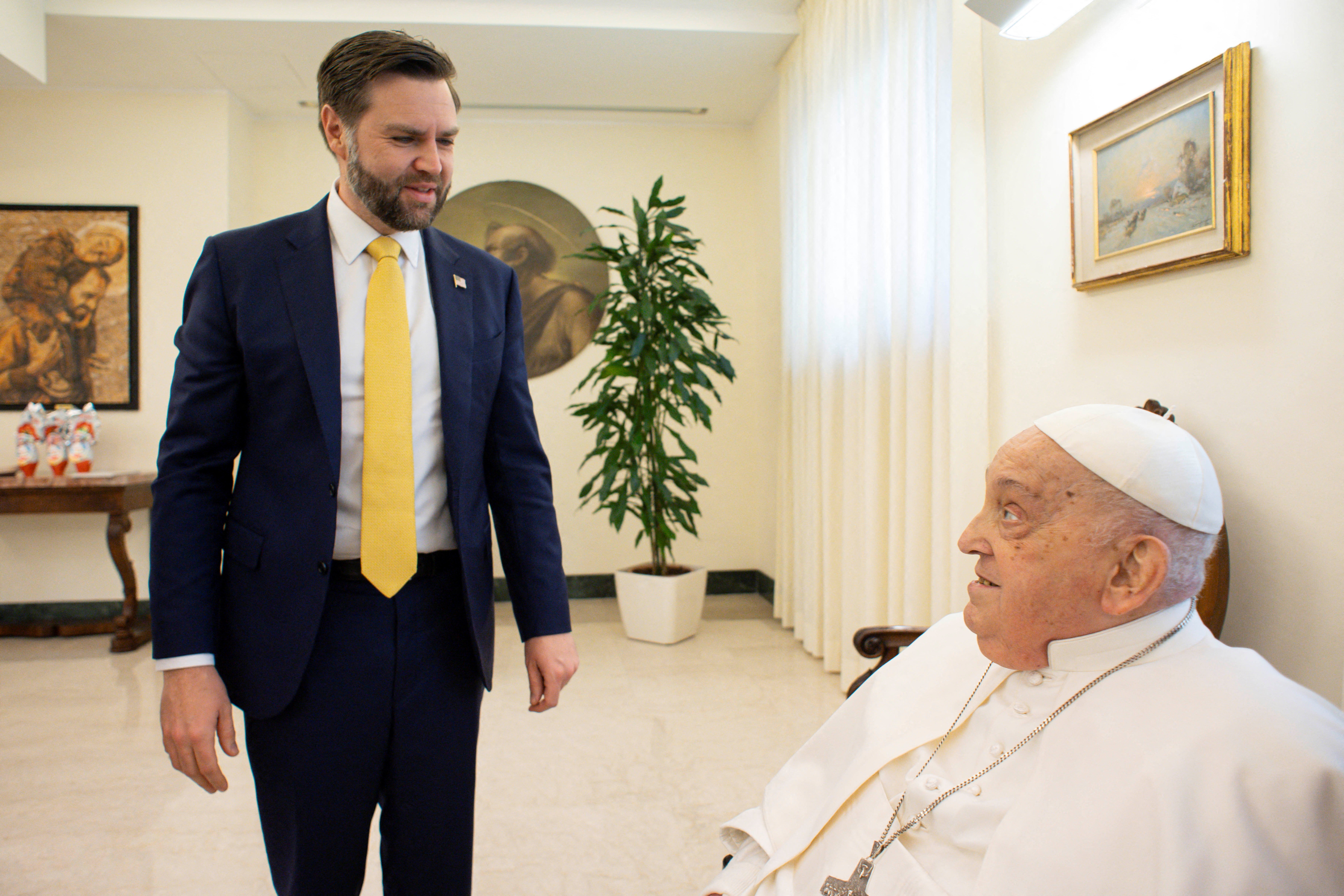 Papa Francisco recebe vice-presidente dos EUA, JD Vance, no Vaticano