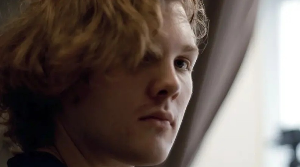 Xotinini dosti bilan sikish (MFM)