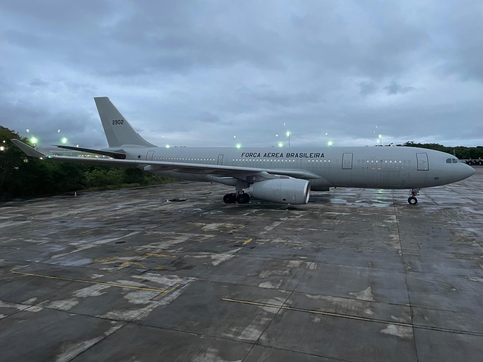 Avião  da FAB utilizado para resgatar brasileiros de Gaza — Foto: Reprodução