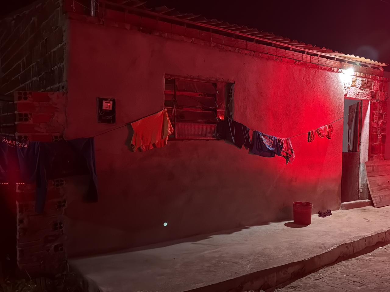 Ataque a tiros deixa dois homens mortos e outros feridos, no Cariri da PB