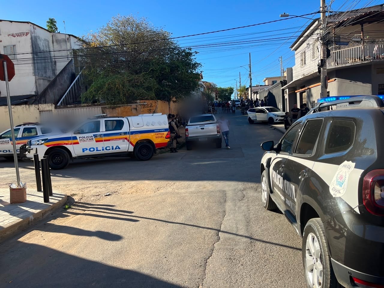 PM localiza carro usado em fuga de homicídio e prende suspeito em Montes Claros