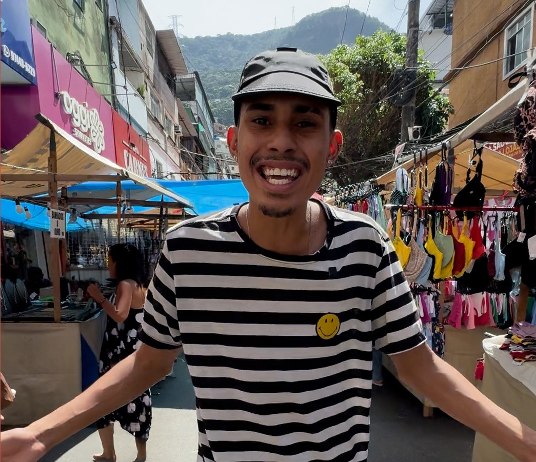Ruan Juliet: o influencer da Rocinha que transform