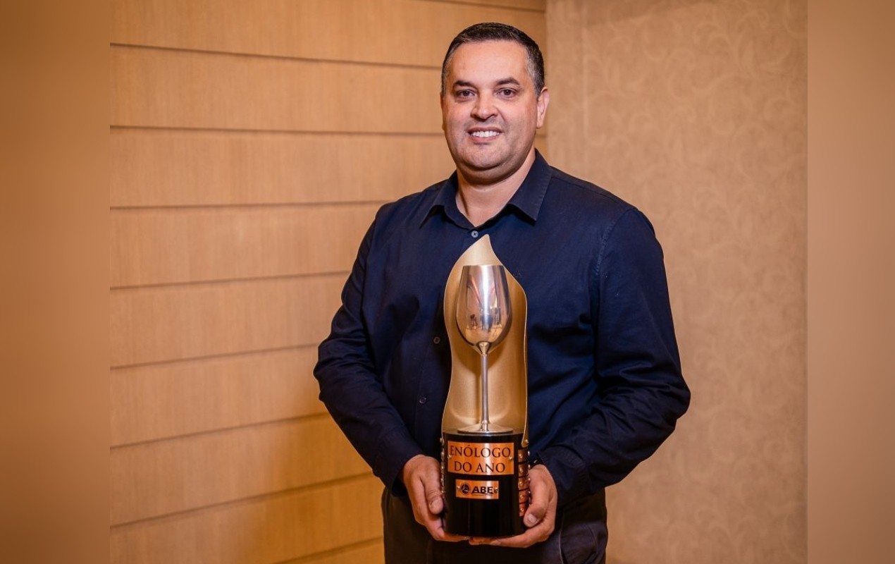 Diretor industrial de São Roque é eleito  enólogo do ano pela Associação Brasileira de Enologia