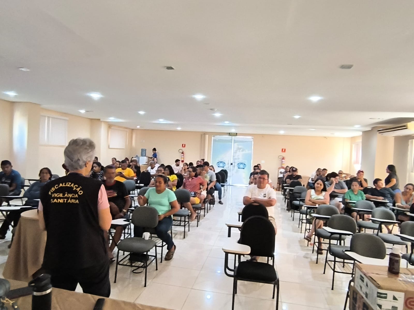 Vigilância Sanitária realiza curso de Boas Práticas de Manipulação de Alimentos em Alter do Chão