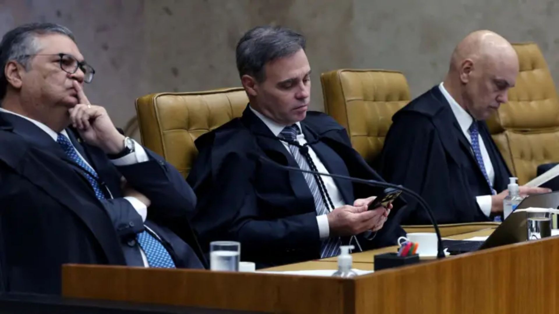 'Consequências imprevisíveis' para eleição: como imprensa internacional noticiou sessão tumultuada do STF