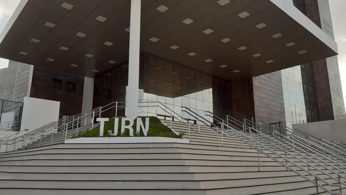 Homem que recuperou 'faculdades mentais' após cirurgia tem interdição judicial revogada no RN