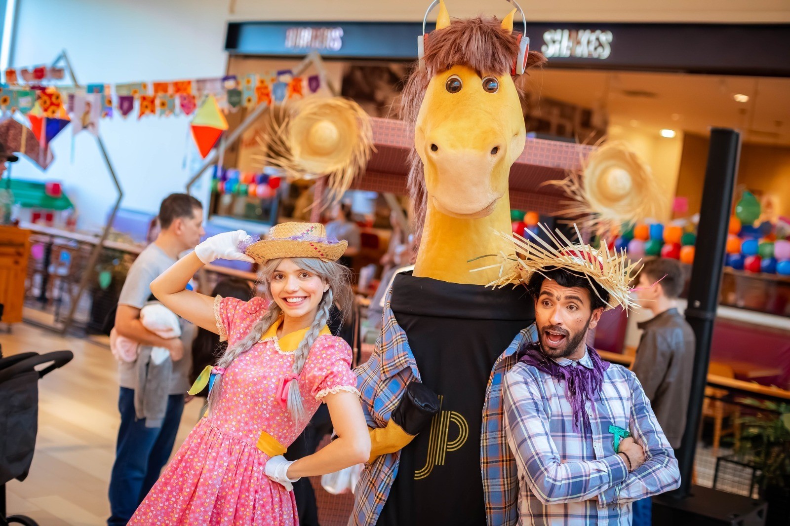 Festa junina para os pequenos: Jockey Plaza promove edição especial do Brincando com o Jotapê