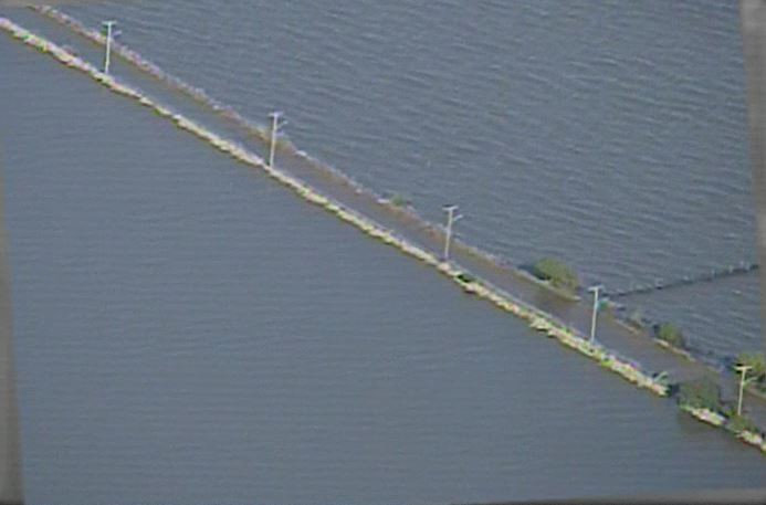 VÍDEO: Drone da Marinha registra imagens de áreas ainda inundadas dois meses após enchente em Rio Grande