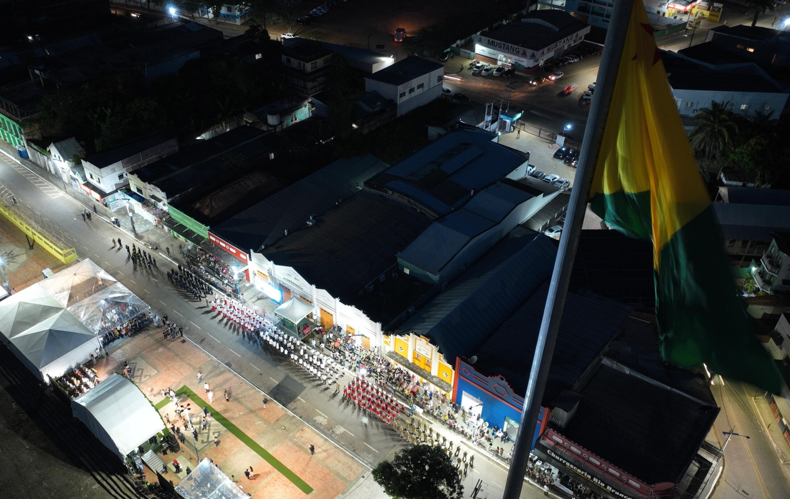 Hasteamento da bandeira marca 63 anos de emancipação do Acre: ‘herança ancestral’
