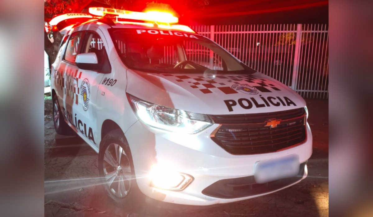 Homem é preso após tentar agarrar e beijar mulher em frente à casa dela em Teodoro Sampaio