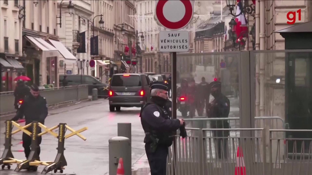 Macron é o alvo principal da aliança oportunista entre esquerda e extrema direita na França