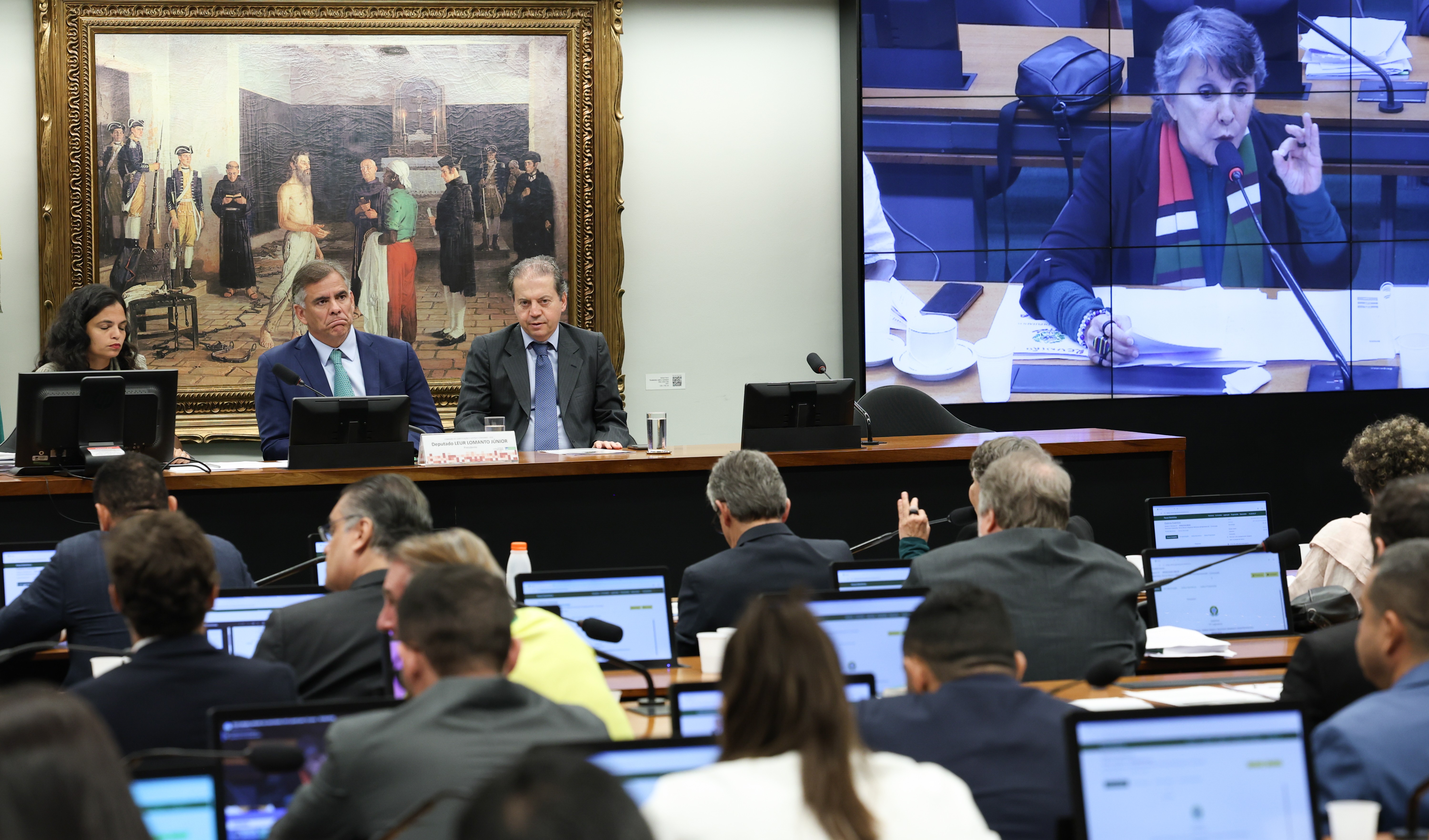 Veja quais são os argumentos contrários e favoráveis à redução da maioridade penal no Brasil