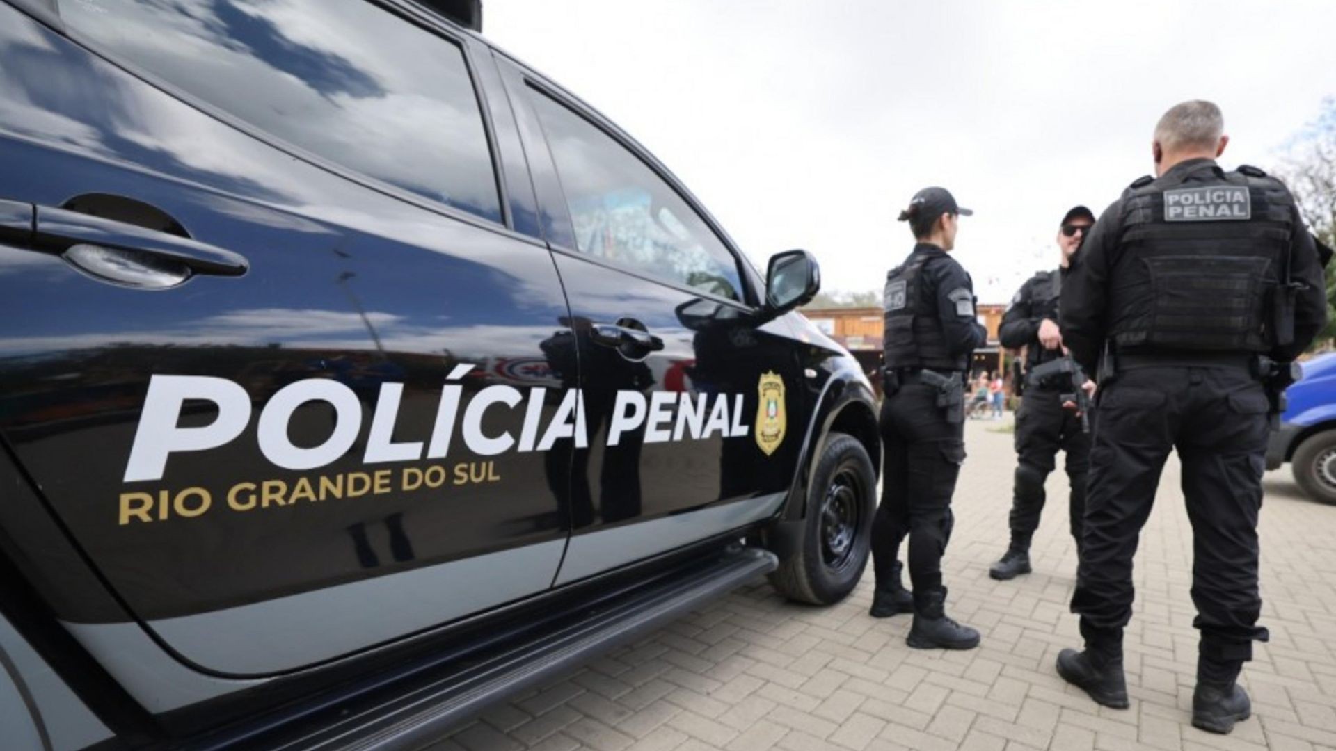 Concurso público da Polícia Penal com 213 vagas e salários de até R$ 9,7 mil tem inscrições prorrogadas no RS