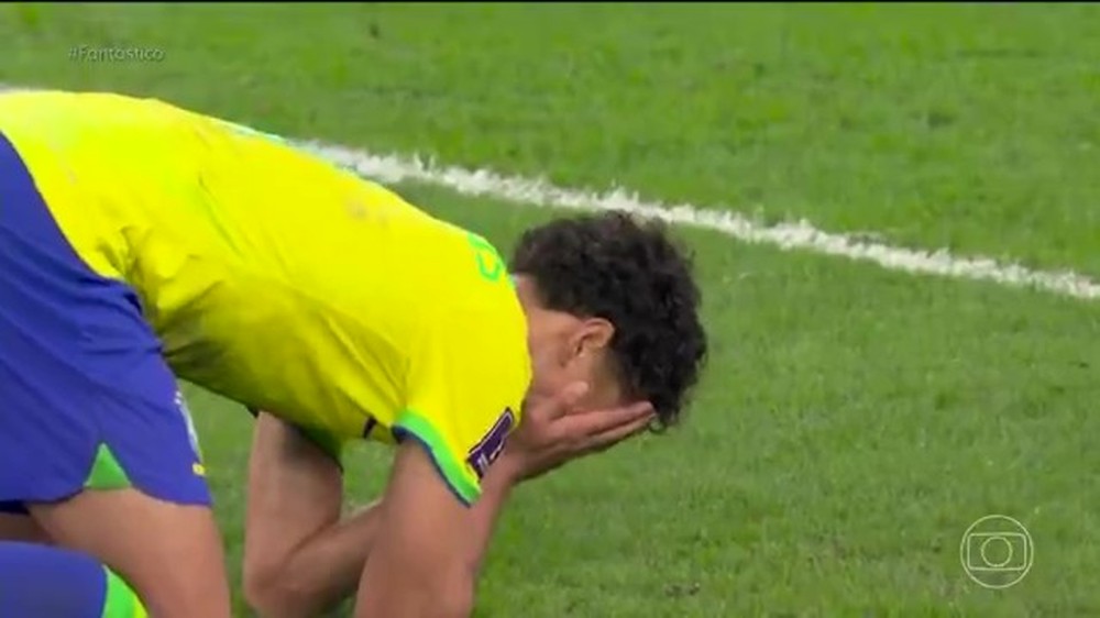 Esposa e familiares apoiaram Marquinhos após eliminação do Brasil na Copa do Mundo do Catar
