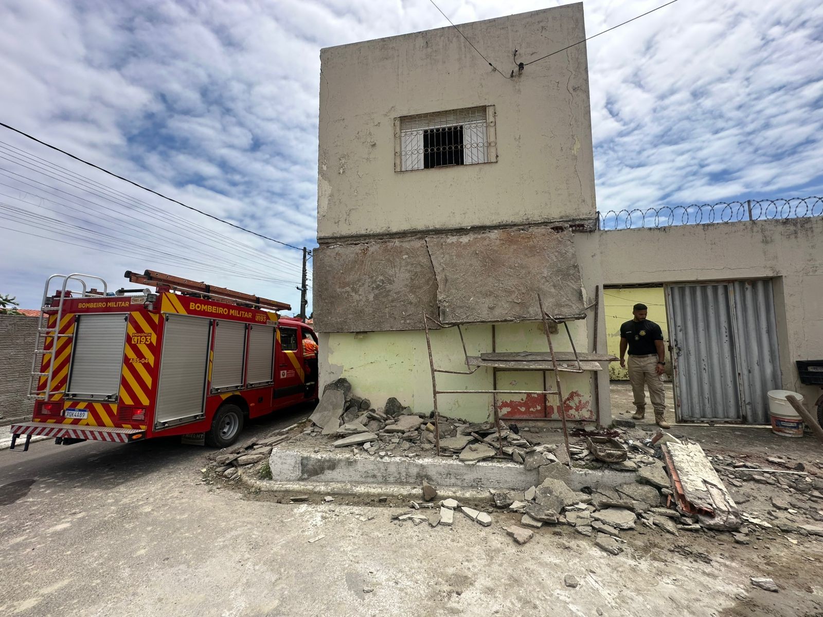 Marquise desaba e mata trabalhador na Zona Norte de Natal
