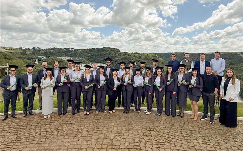 Sicredi Soma forma nova turma de gestores 