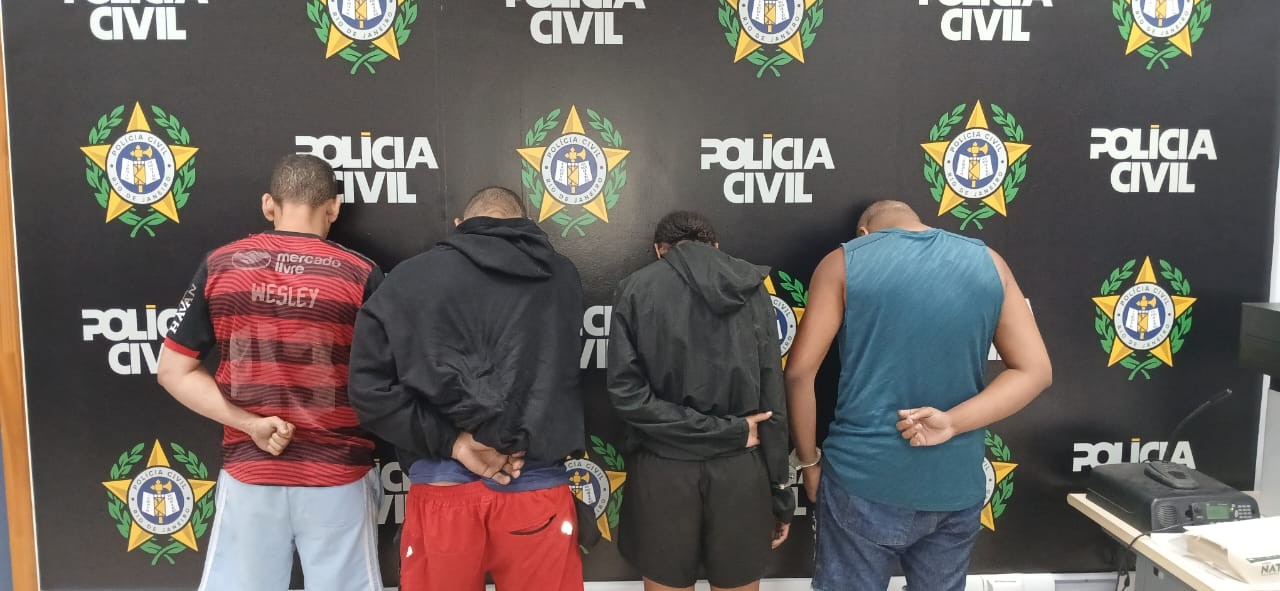 Polícia prende quadrilha que roubava veículos de turismo para desmanche; bando teria movimentado R$ 2 milhões