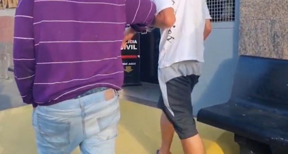 Polícia detém quatro suspeitos de espancarem e atropelarem homem em Bom Jesus dos Perdões — Foto: Reprodução/TV Vanguarda