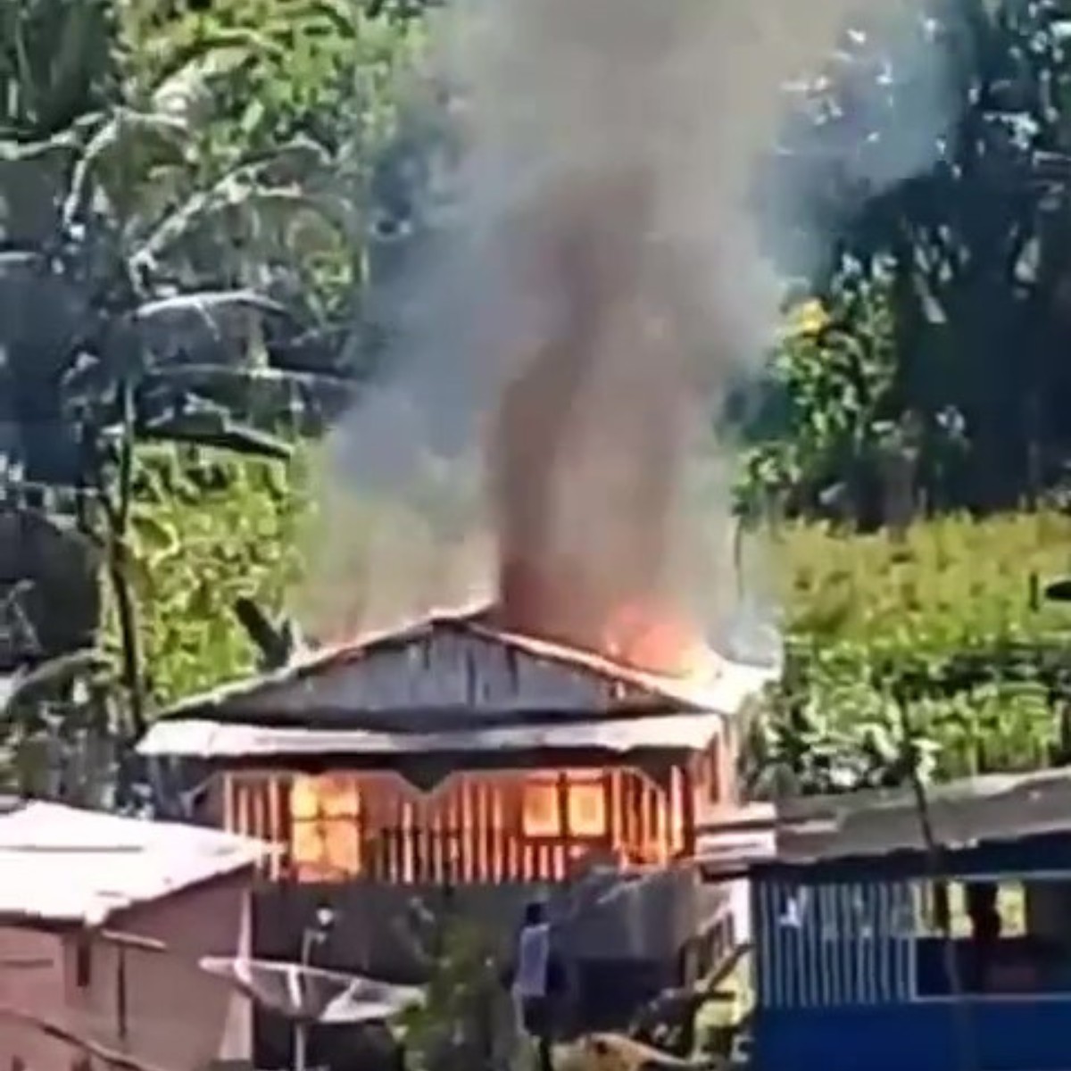 Homem é preso suspeito de incendiar a casa da ex no interior do Acre