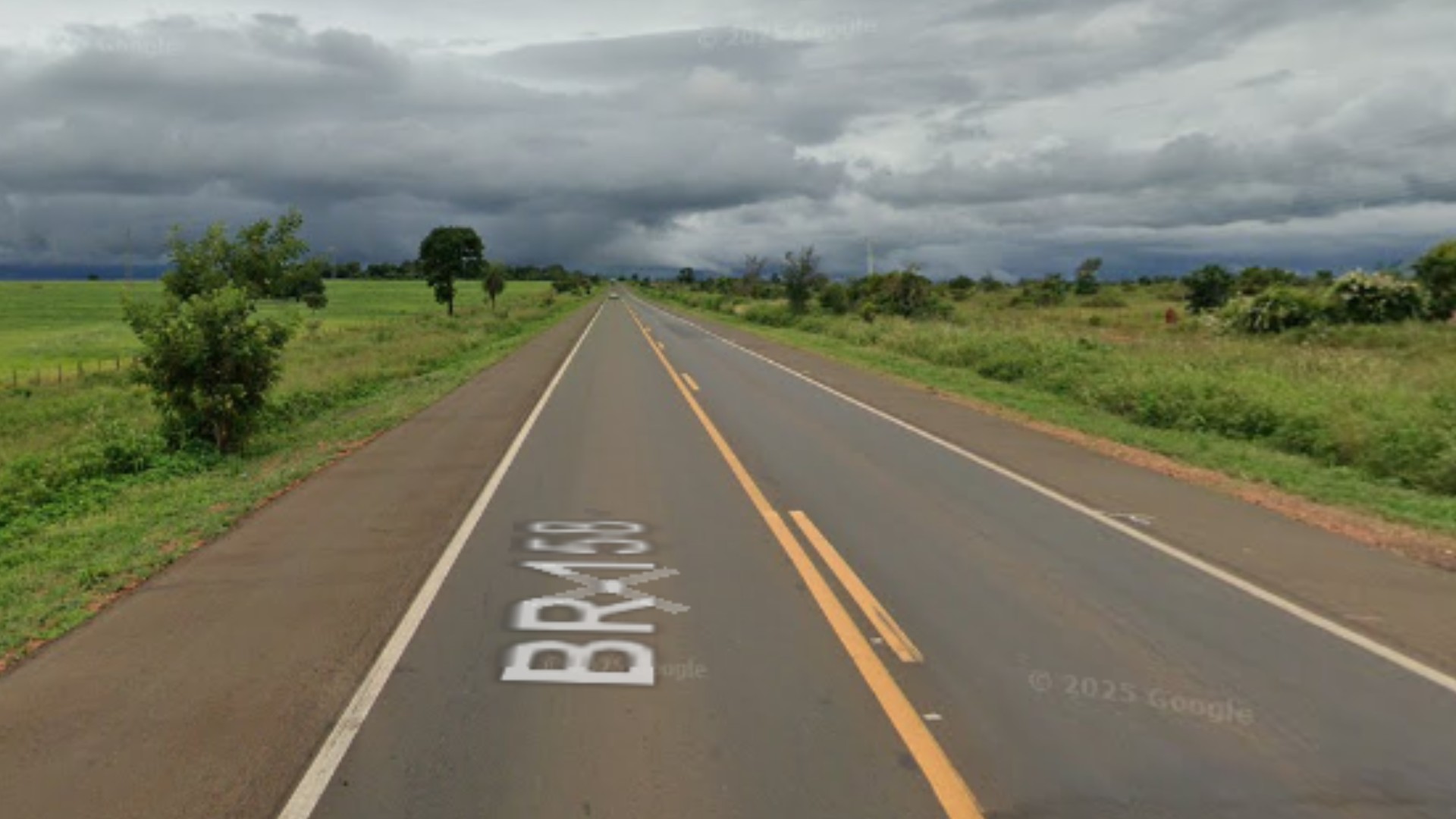 Homem morre após invadir contramão e ser atingido por carreta na BR-158, em MS