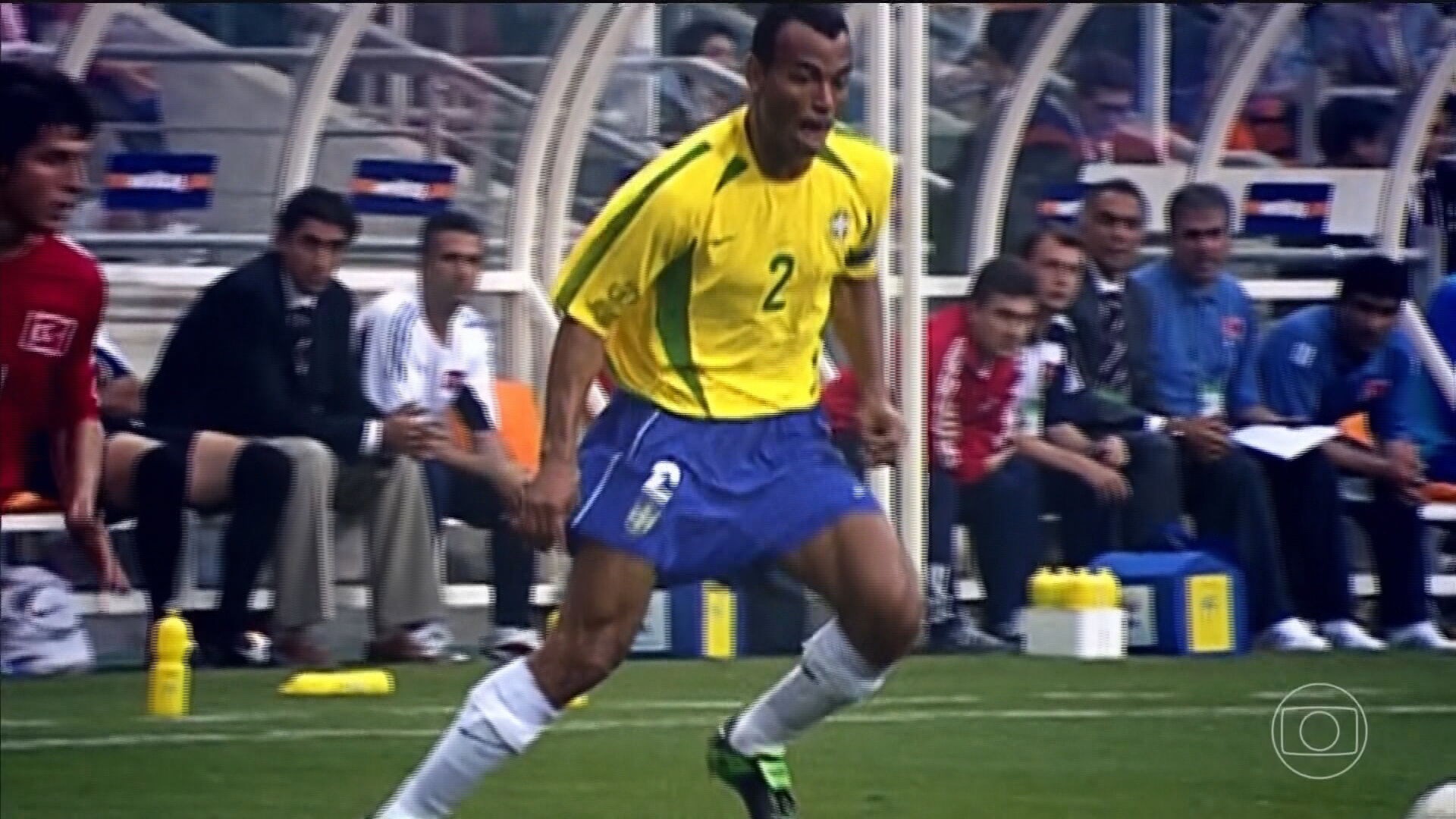 Laterais: entenda como a posição mudou de função na Seleção Brasileira nos últimos anos 