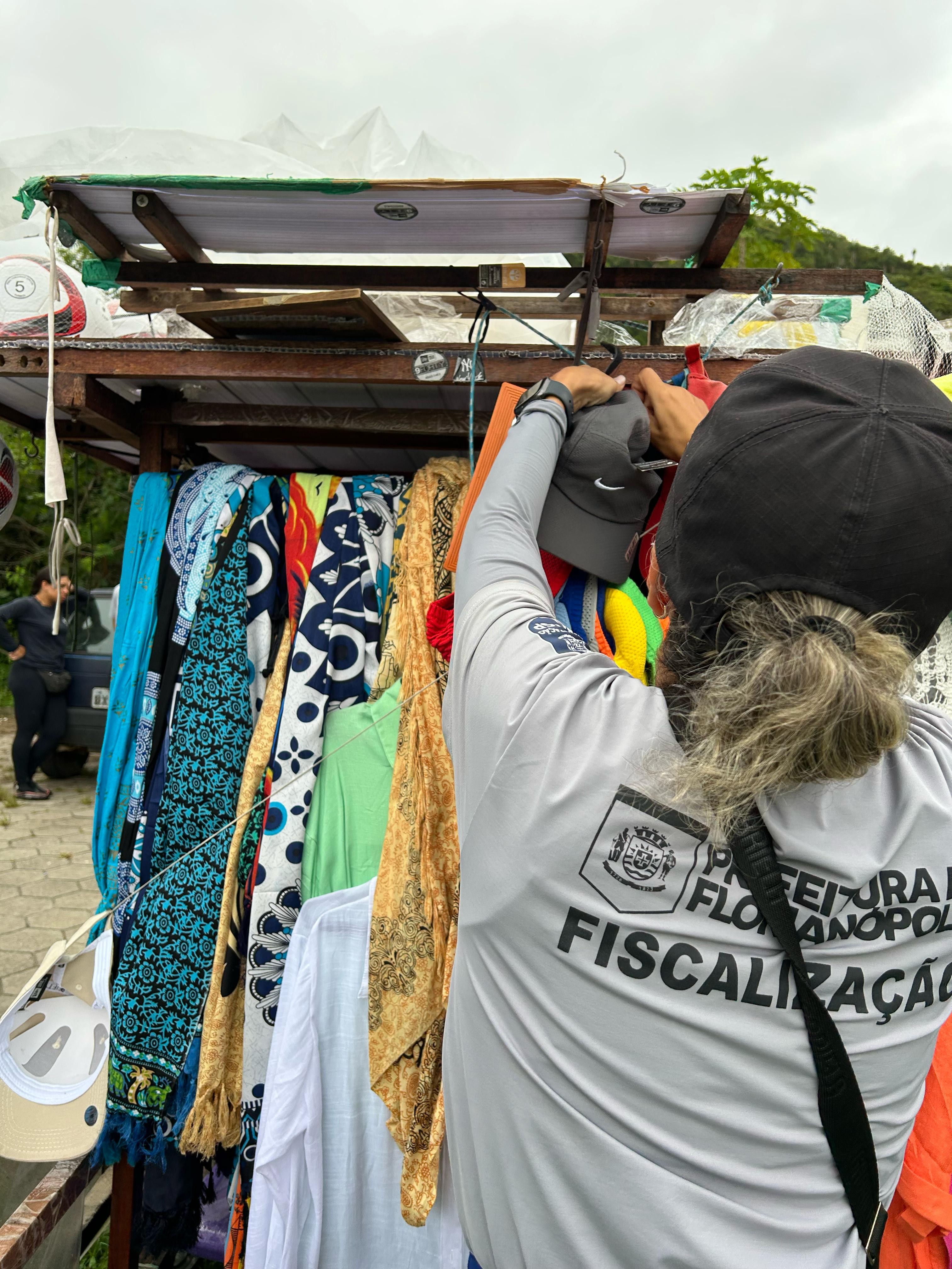 Fiscalização reforçada marca temporada mais segura e regular nas praias de Florianópolis