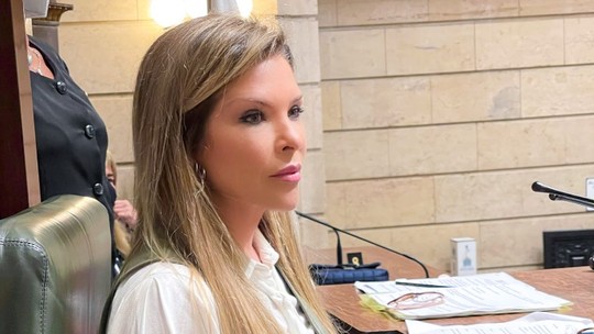 Justiça manda prender Verônica Costa, a 'Mãe Loira' do funk, por torturar o ex