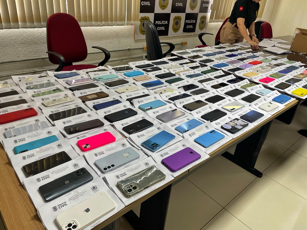 Operação Recupera devolve 207 celulares roubados a vítimas na Paraíba; mais de 700 aparelhos foram recuperados