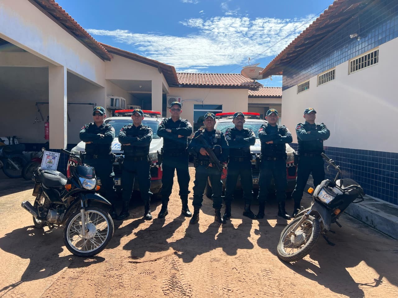 Suspeito de furtar duas motos é preso em Prainha; PM recupera os veículos e celulares