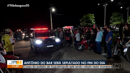 Familiares e amigos prestam homenagem ao prefeito de Augustinópolis
