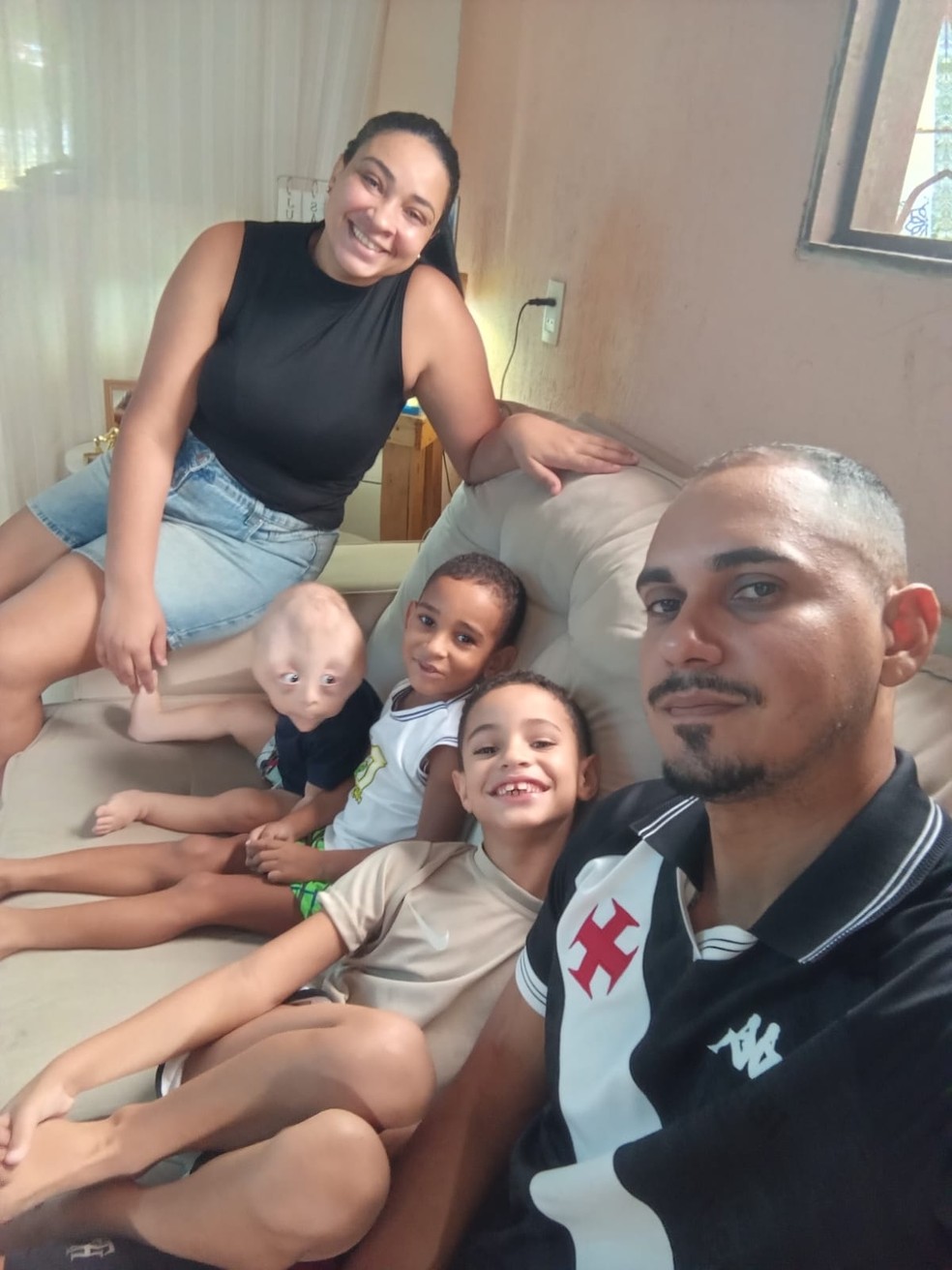 Família paraibana viraliza ao mostrar rotina com filho que nasceu com múltiplas malformações — Foto: Arquivo Pessoal / Rita de Cássia