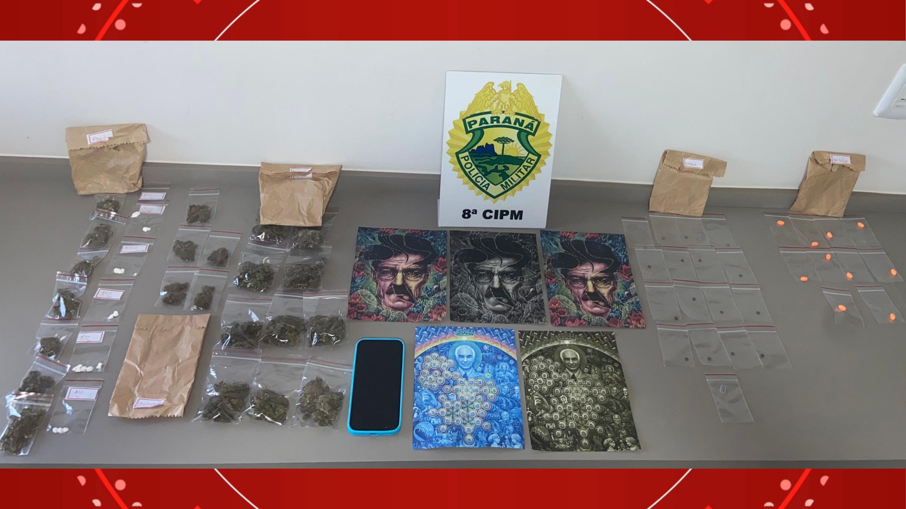 Mulher pede corrida por aplicativo para viajar e é presa por transportar LSD estampado com traficante de série televisiva e outras drogas, no Paraná