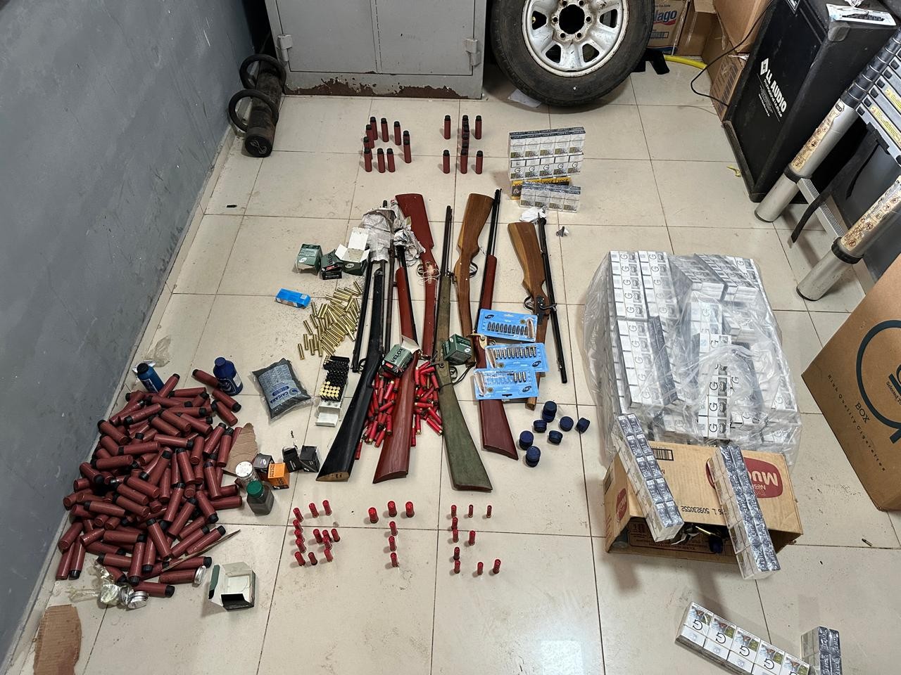 Homem é preso por comércio ilegal de armas, munições e insumos de recarga em Vargem Grande, no MA
