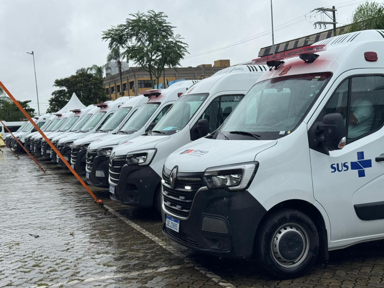 Tarcísio participa da entrega de 200 veículos de saúde para cidades do interior de SP em Itu