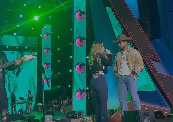 Após carona de moto, Duda Bertelli canta em show de Zé Felipe em Barretos 