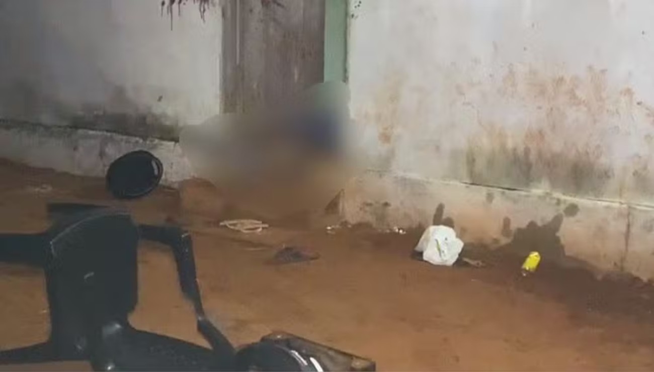 Homem que invadiu casa da ex-mulher e matou o namorado dela é condenado a mais de 50 anos de prisão