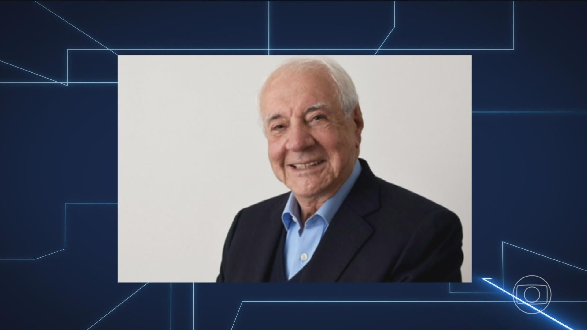 Parentes, alunos e amigos se despedem do publicitário Roberto Duailibi