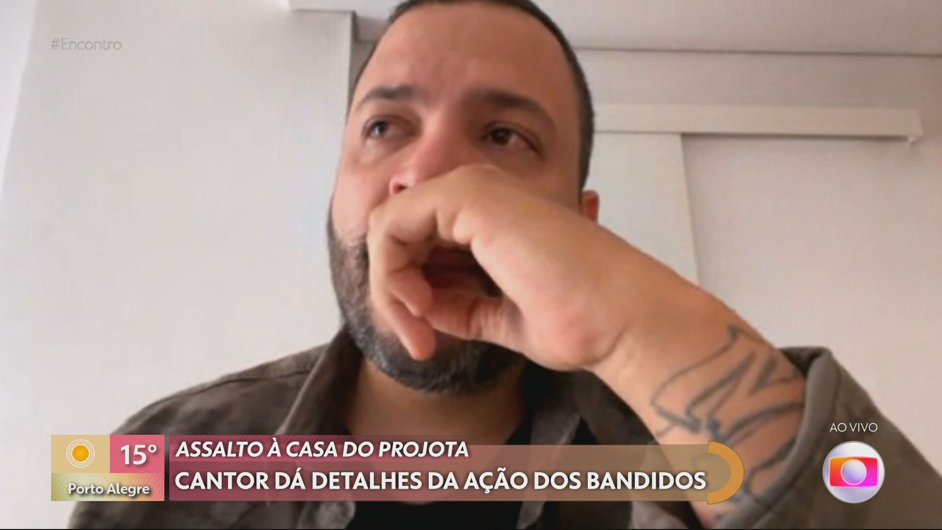 
'Acordei com um deles tapando minha boca e falando: fica quieto, perdeu', conta Projota sobre assalto em SP