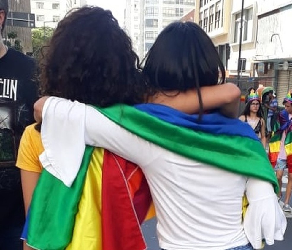 Gay, pintosa, bichona e com muito orgulho': ensaio reafirma luta de  paraibanos contra LGBTQIA+fobia, Paraíba