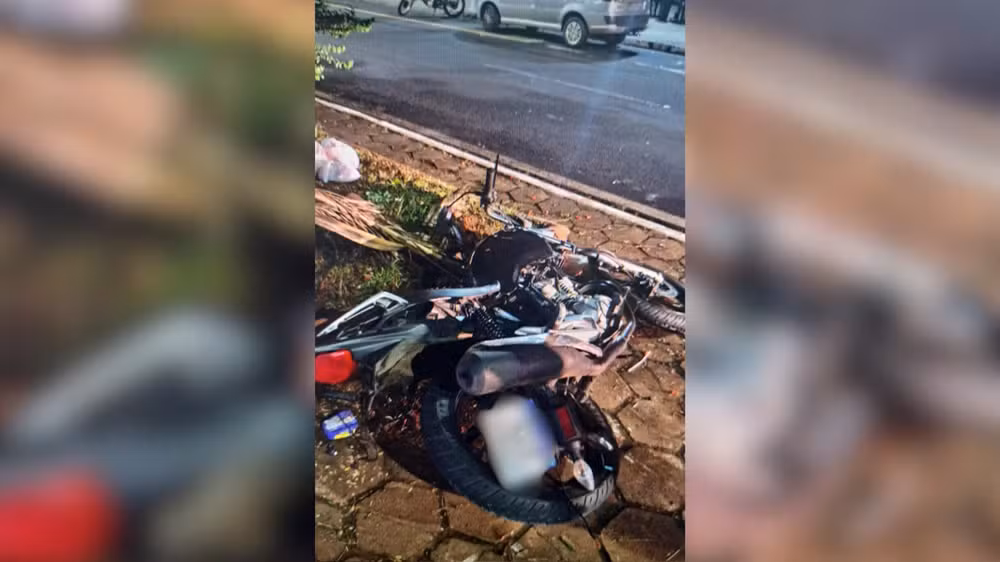 Motociclista sem habilitação morre e duas pessoas ficam feridas em acidente entre motos em Uberaba
