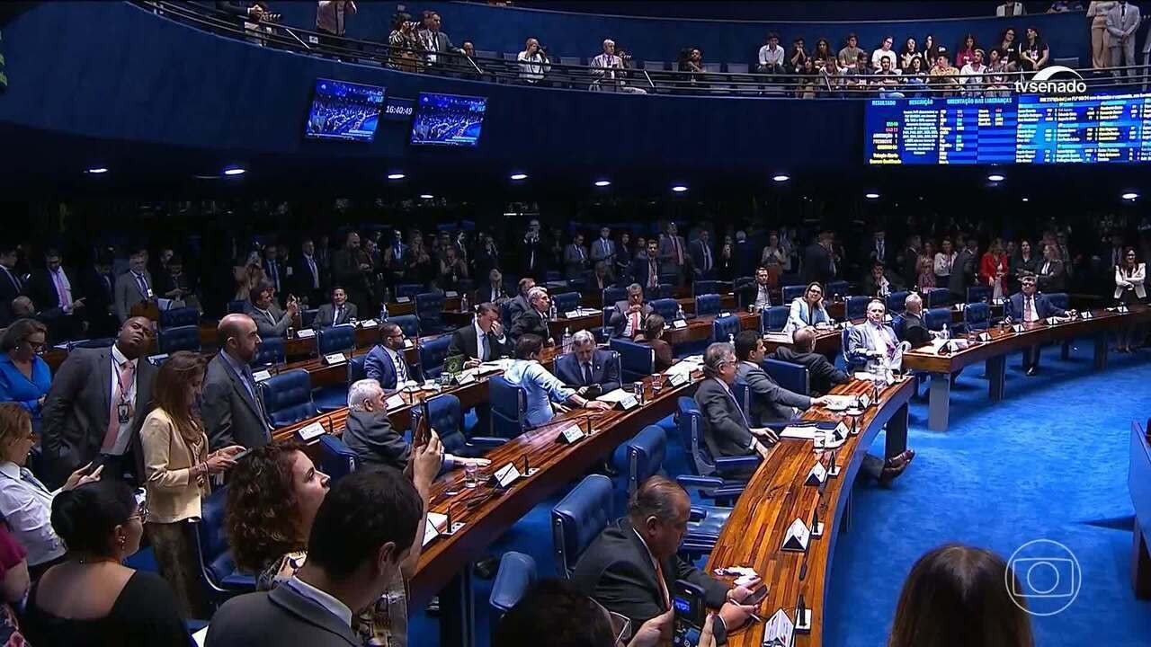 Tributária: Câmara deve avaliar versão do Senado na segunda e votar texto até terça, diz relator