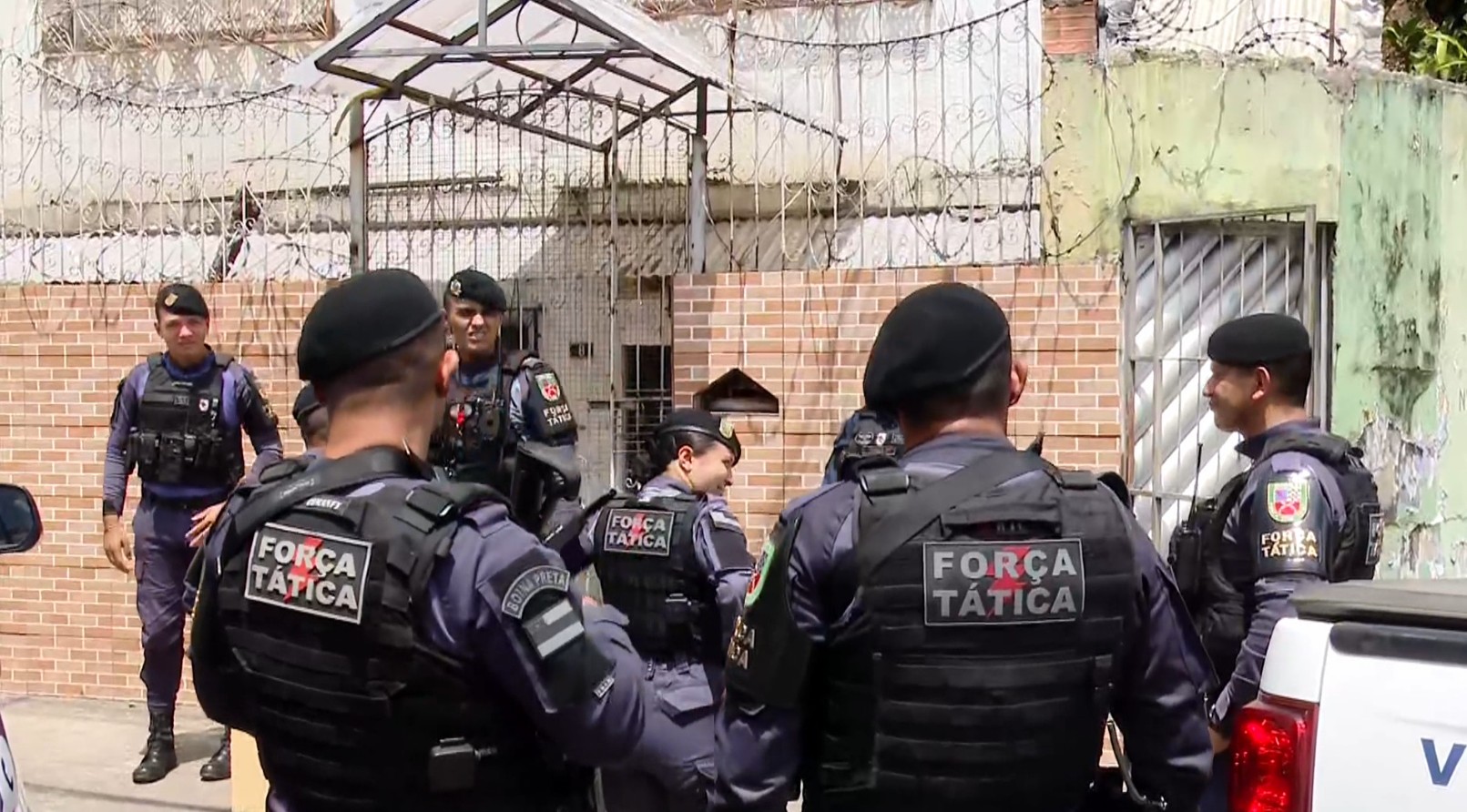 Homem é preso suspeito de envolvimento na chacina que deixou três mortos e uma ferida em Manaus