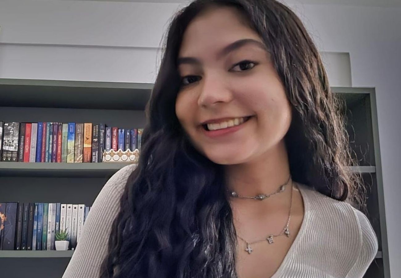 Estudante do TO supera concorrentes de 183 países e chega à final de concurso de redação no Reino Unido