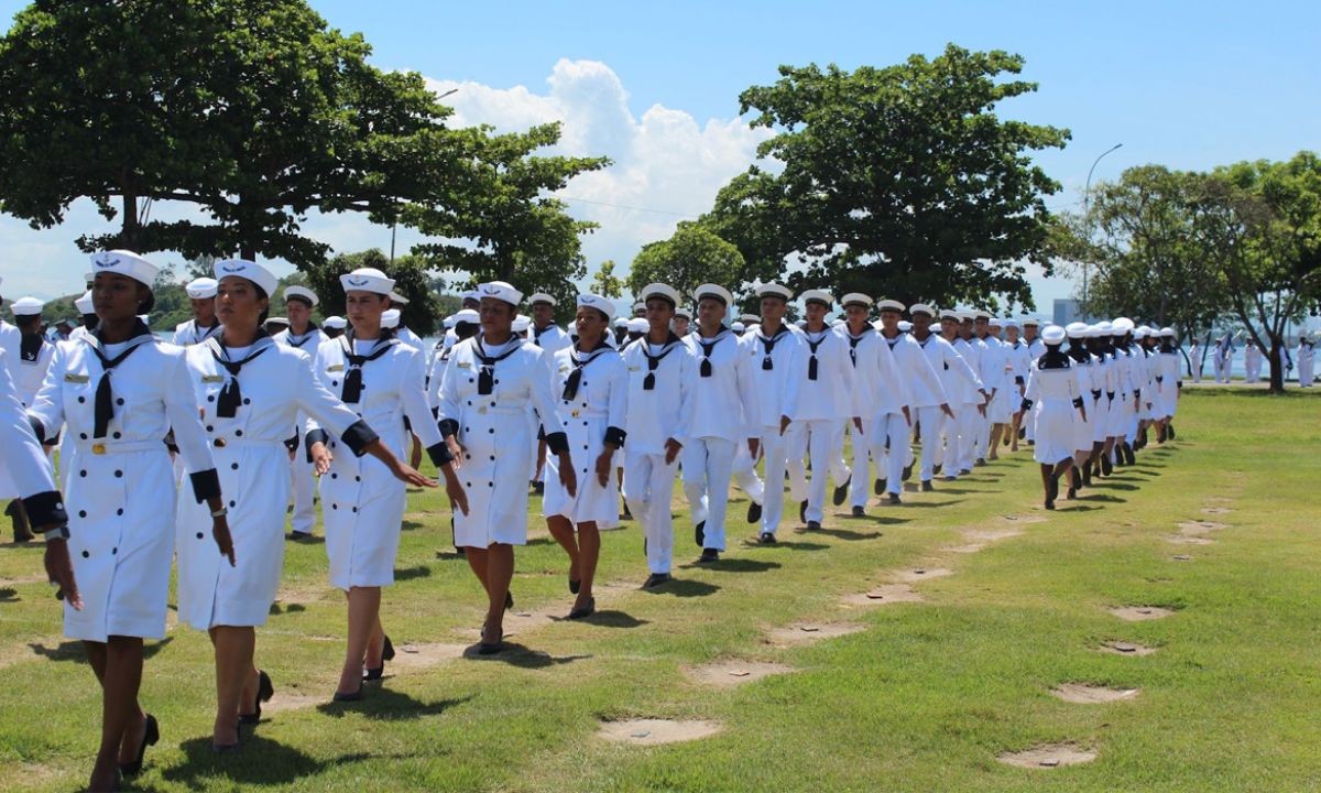 Marinha do Brasil abre vagas para Bahia com remuneração de até R$ 3,8 mil; saiba como se inscrever