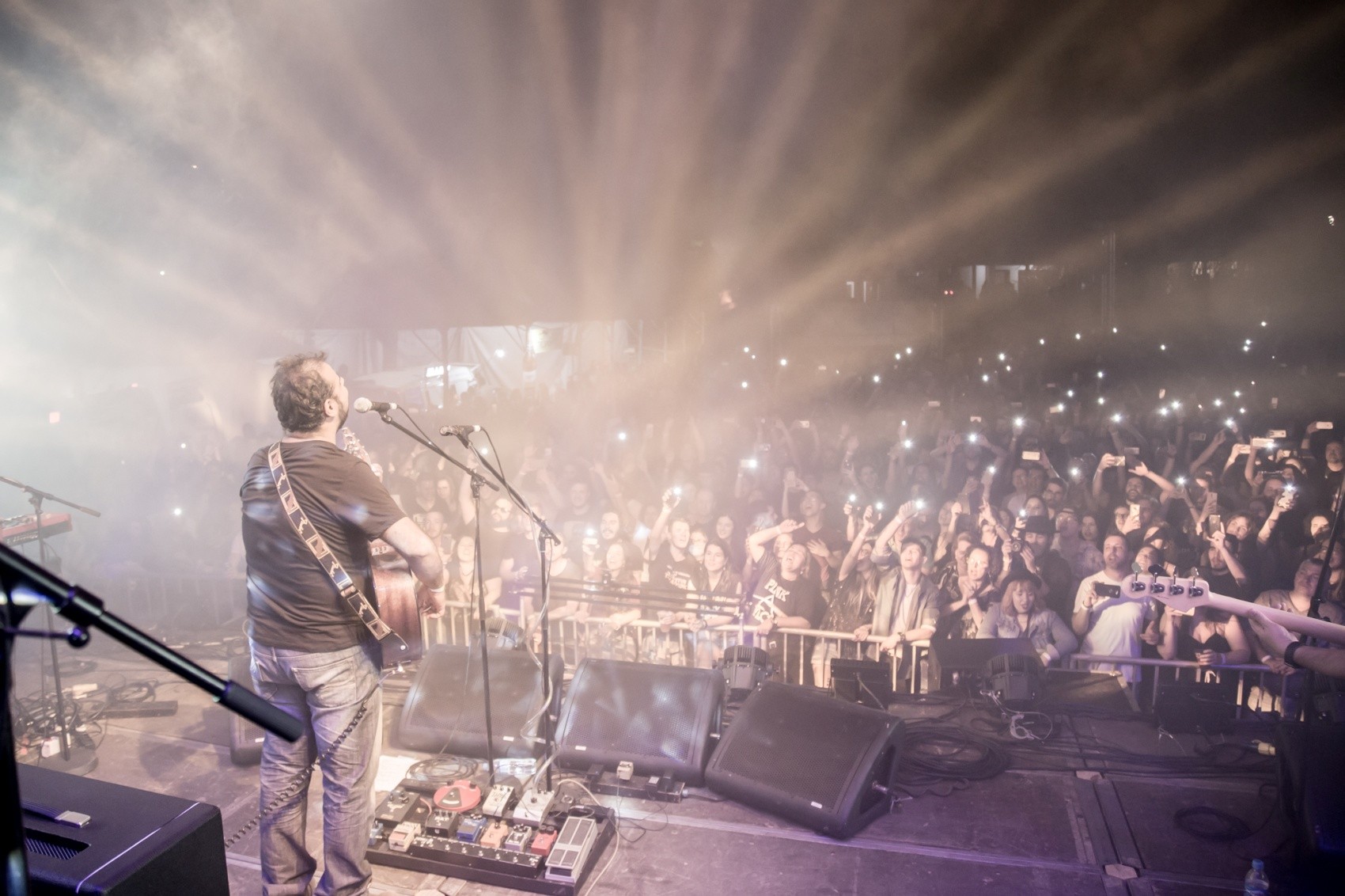 Festival de rock oferece prêmios com concurso de bandas, redação e desenho em MG; veja como participar