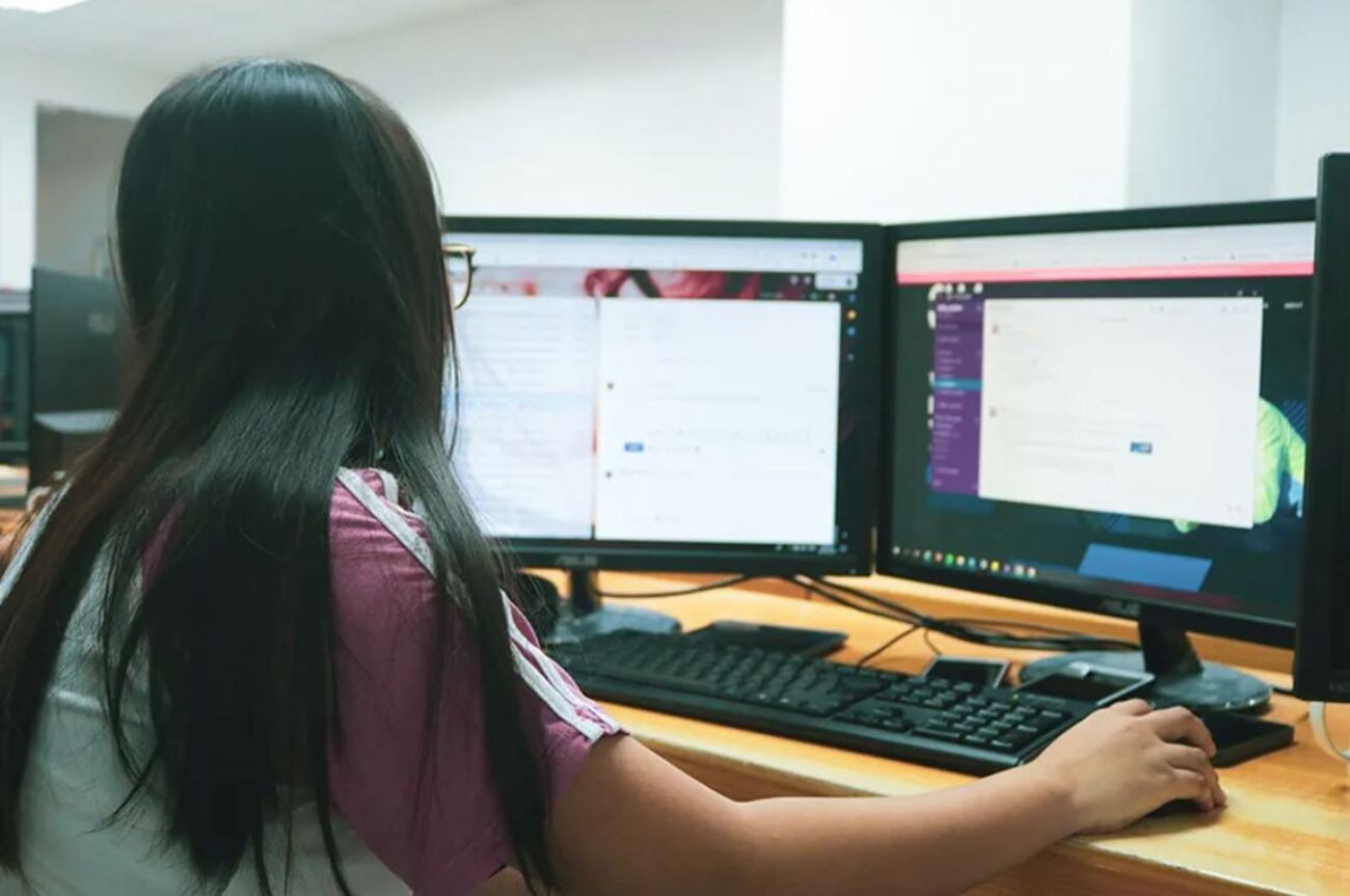 Banco e ONG 'Cor Ação' têm inscrições para curso gratuito de programação em São Carlos