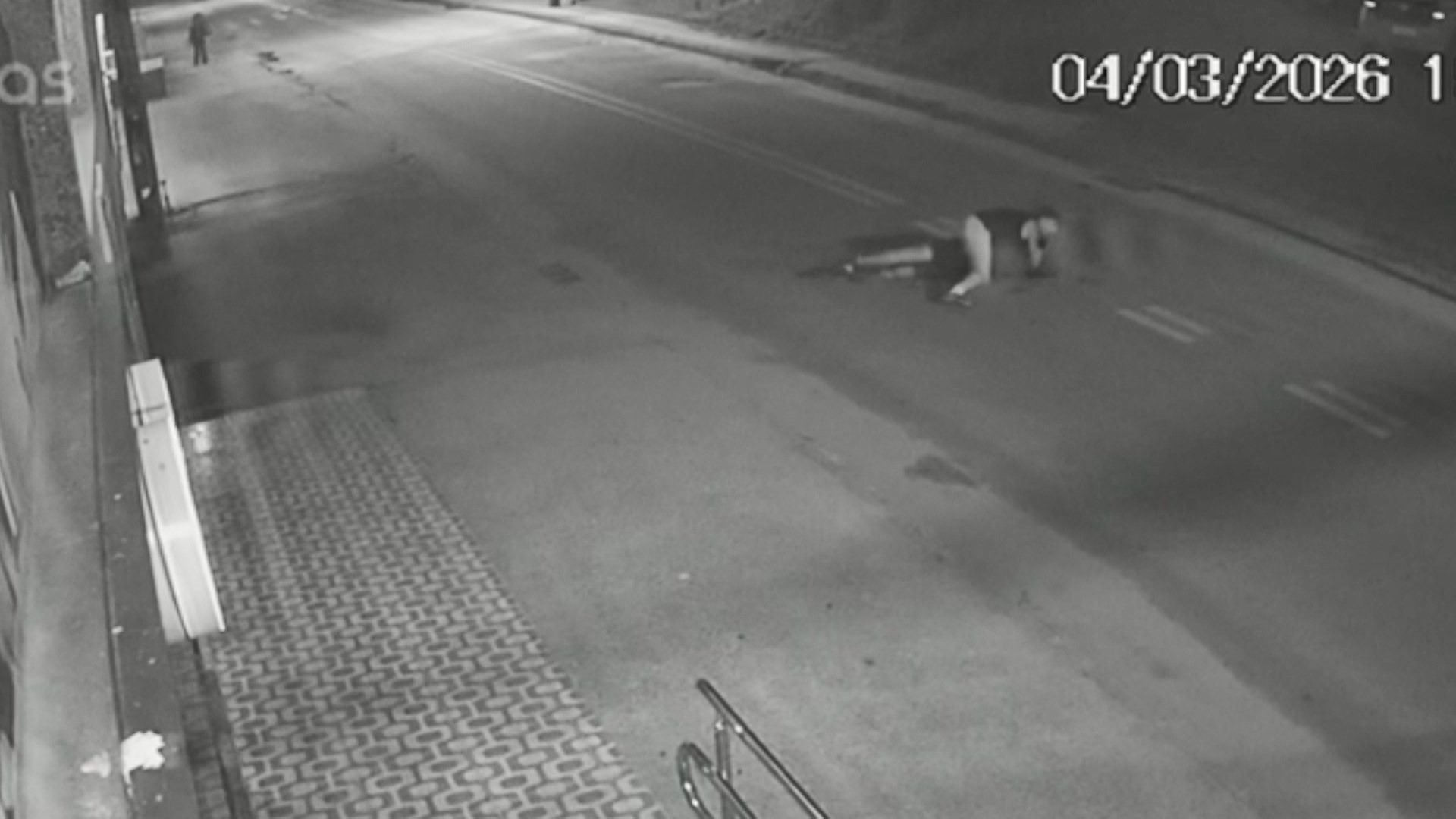 VÍDEO: advogado reage após ser abordado, toma arma do suspeito e atira no ES