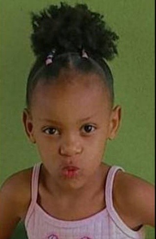 Menina de 7 anos morre atropelada por carreta ao voltar de escola em Campanha, MG